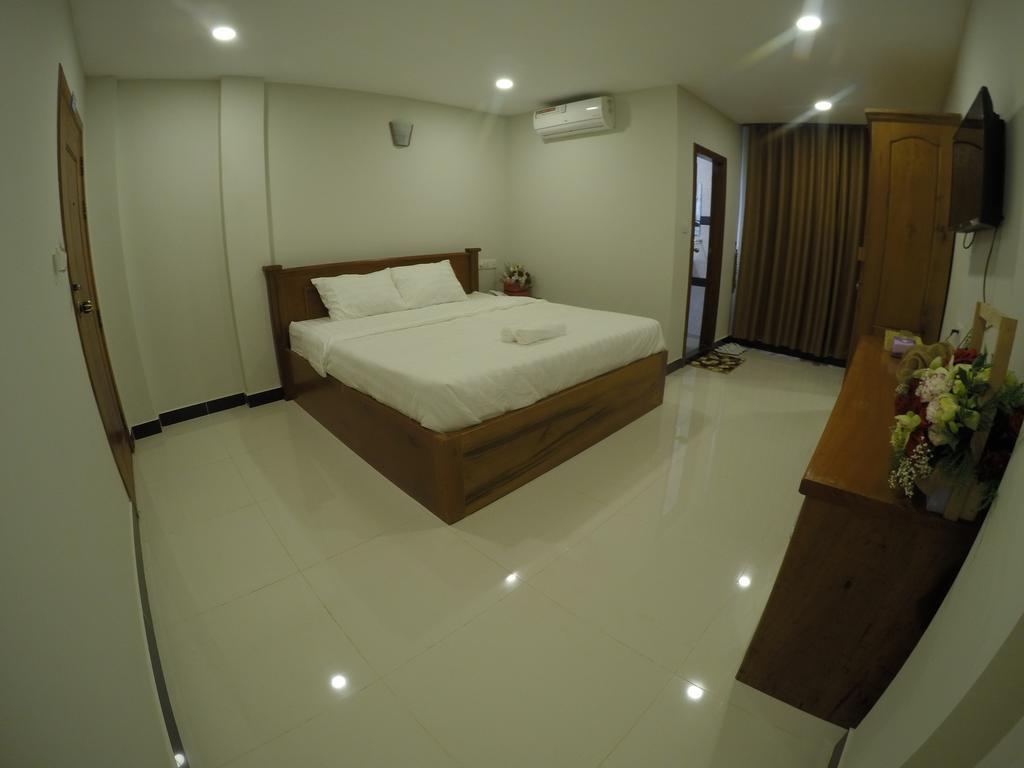 Regal Home Guesthouse 프놈펜 외부 사진